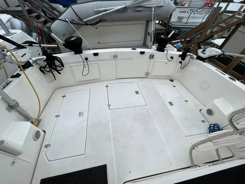 Slide: The Image of Riviera 34 Convertible 2000 - 59