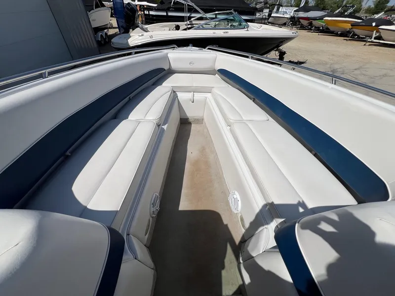 Slide: The Image of Crownline Boats 266 BR 2004 - 10