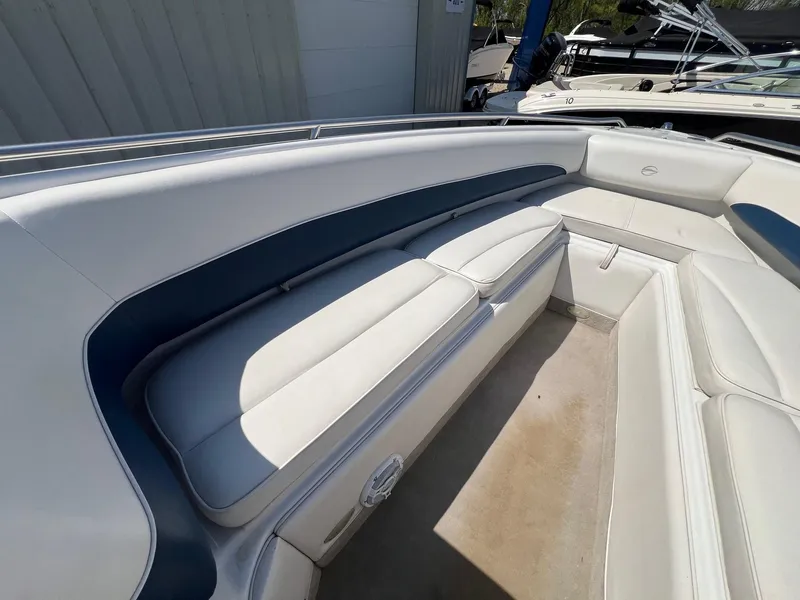 Slide: The Image of Crownline Boats 266 BR 2004 - 12