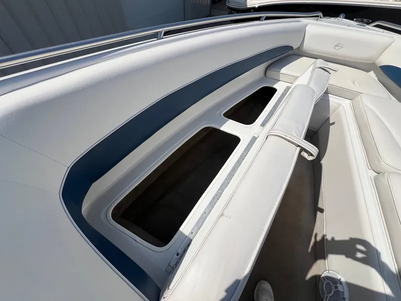 Slide: The Image of Crownline Boats 266 BR 2004 - 13