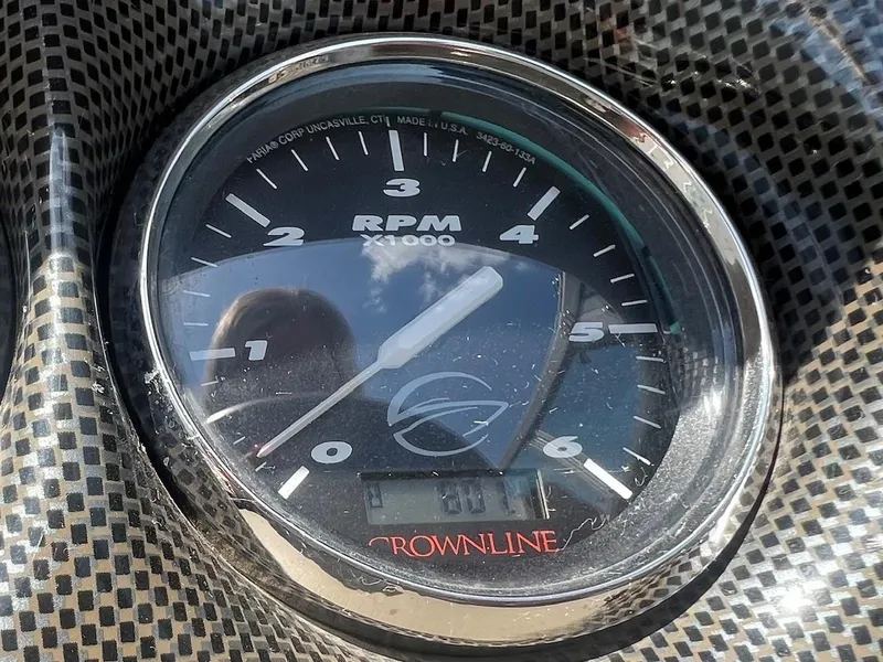 Slide: The Image of Crownline Boats 266 BR 2004 - 16