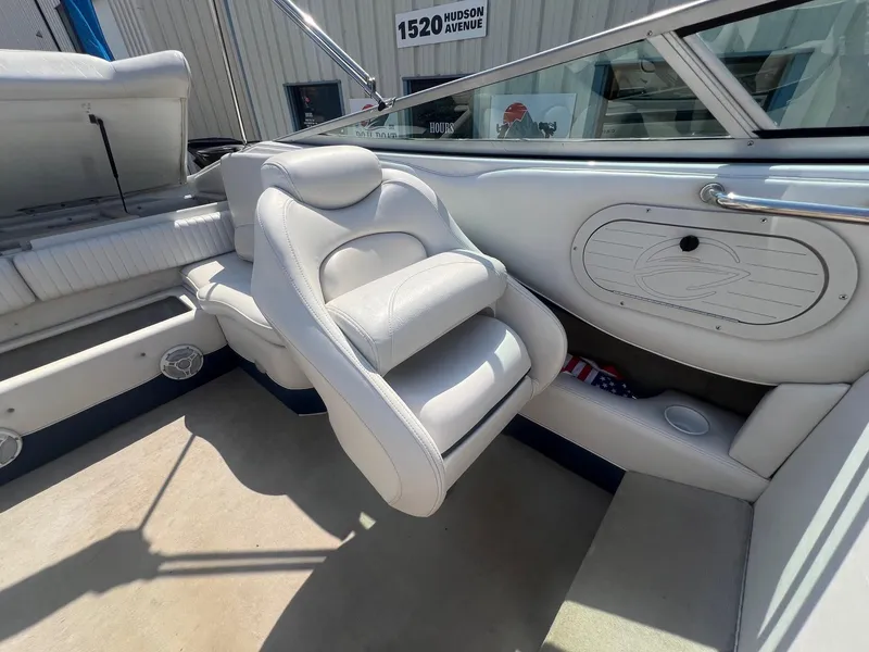 Slide: The Image of Crownline Boats 266 BR 2004 - 20