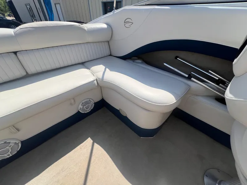 Slide: The Image of Crownline Boats 266 BR 2004 - 27