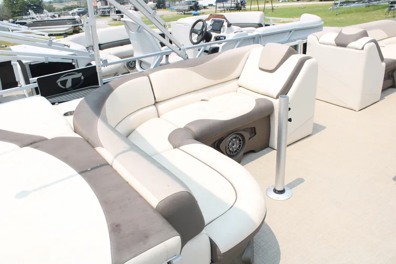 Slide: The Image of 2021 Tahoe LTZ Cruise boat with luxurious seating and modern design. - 5