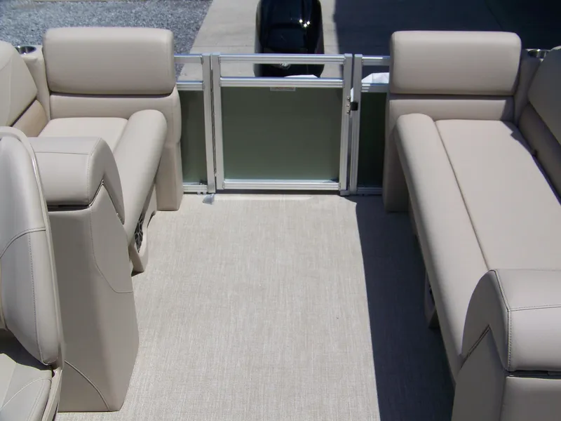 Slide: The Image of 2025 Avalon VLS Quad Lounge interior with beige seating and spacious layout. - 6