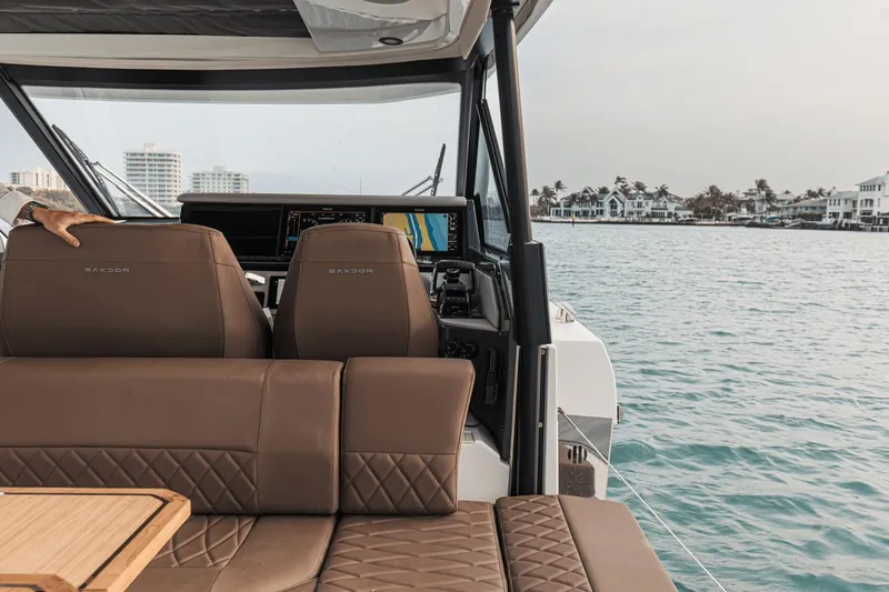 Slide: The Image of Saxdor 400 GTO 2026 - 21