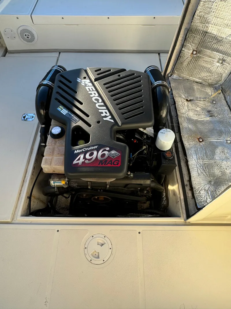 Slide: The Image of 2004 Limestone 24 Cuddy boat engine, featuring a Mercury MerCruiser 496 MAG. - 20