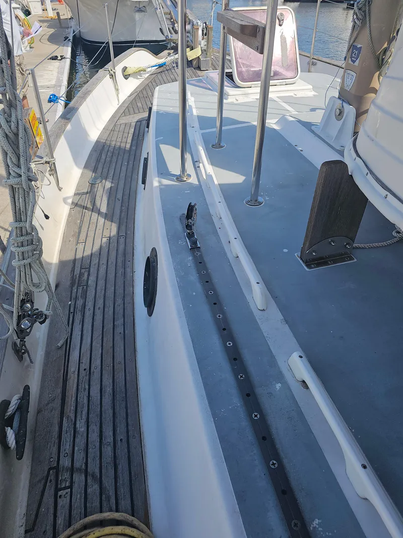 Slide: The Image of Westsail 32 1974 - 58