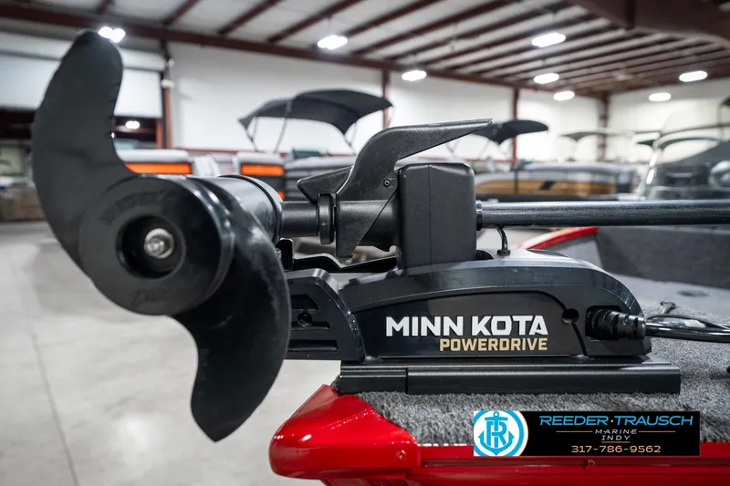 Slide: The Image of Minn Kota PowerDrive motor on 2021 Lund 1650 ANG SS boat in showroom. - 35
