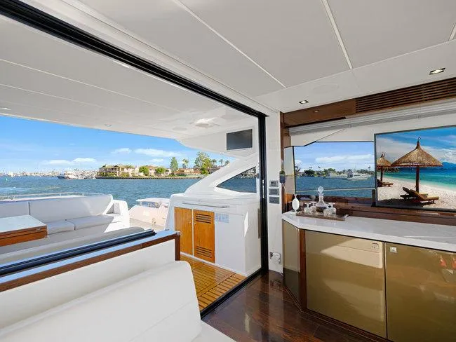 Slide: The Image of Sunseeker Predator 74 2018 - 84