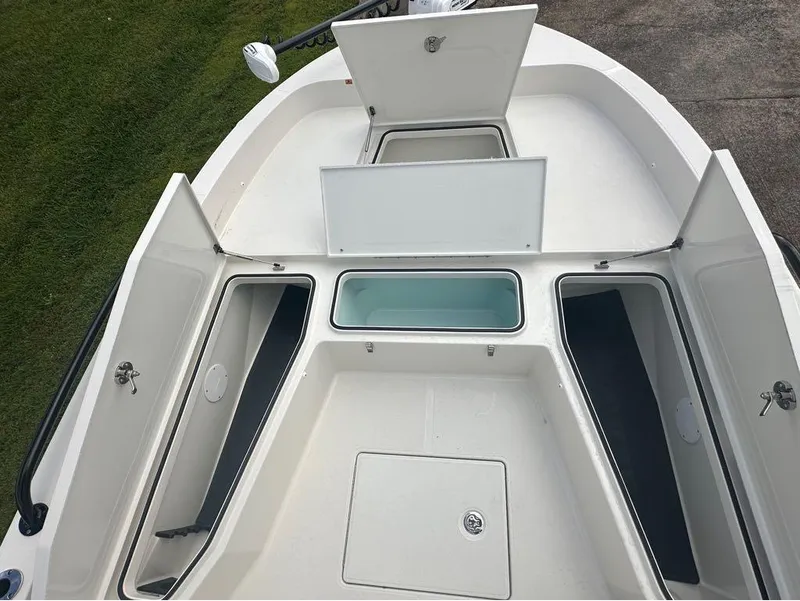 Slide: The Image of Ranger 2360 Bay 2025 - 10