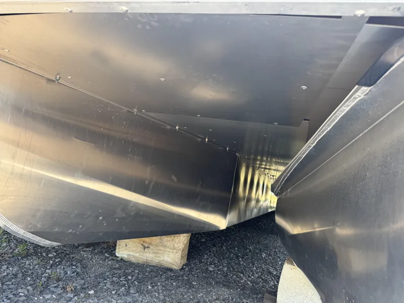 Slide: The Image of Premier ESCALANTE 330 2025 - 3