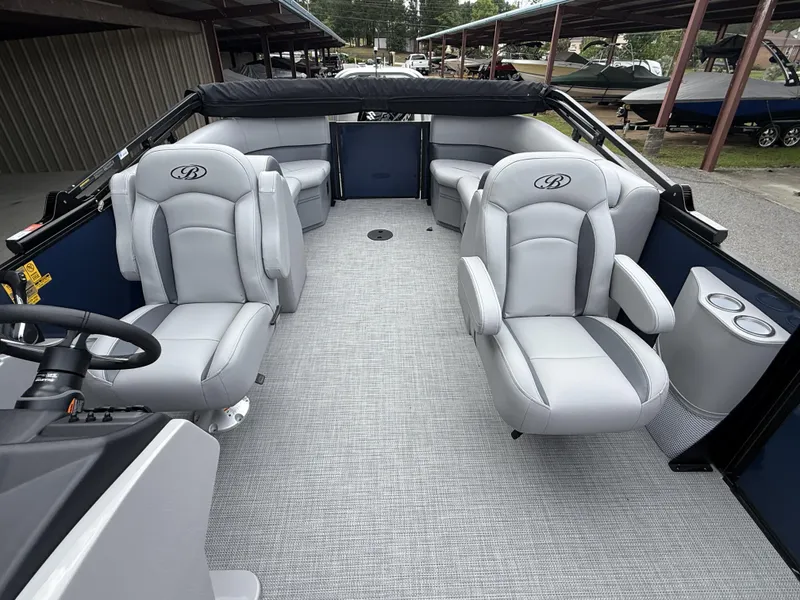 Slide: The Image of Bentley Pontoons Legacy Navigator 223 2025 - 10