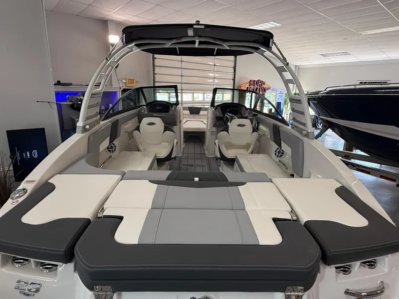 Slide: The Image of Chaparral 23 SSi 2025 - 6