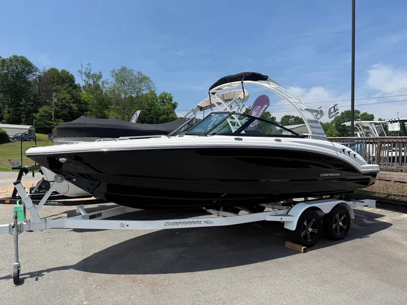 The Image of Chaparral 23 Surf 2025 - 1