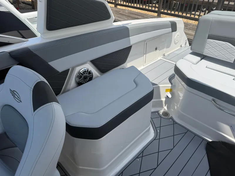 Slide: The Image of Chaparral 26 Surf 2025 - 13