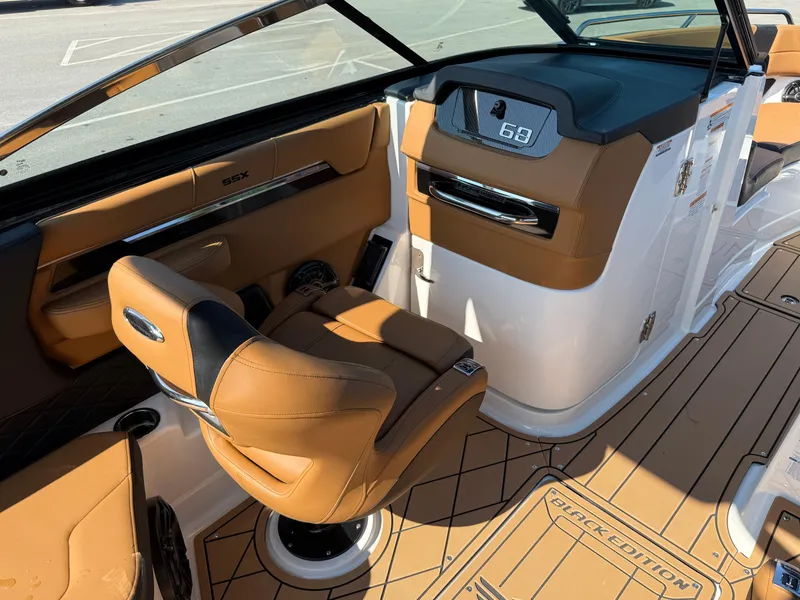 Slide: The Image of Chaparral 2870 SSX 2025 - 8