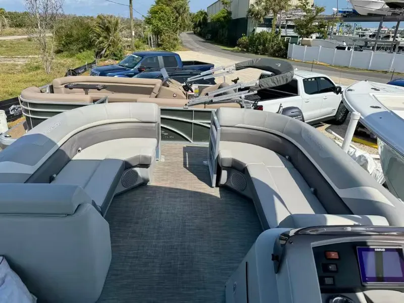 Slide: The Image of Bennington 21 SSBX 2023 - 10