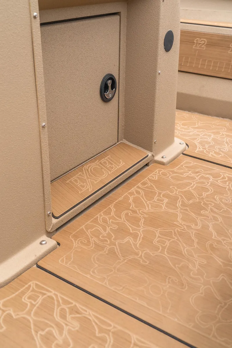 Slide: The Image of Excel Bay Pro 203 Elite 2025 - 15