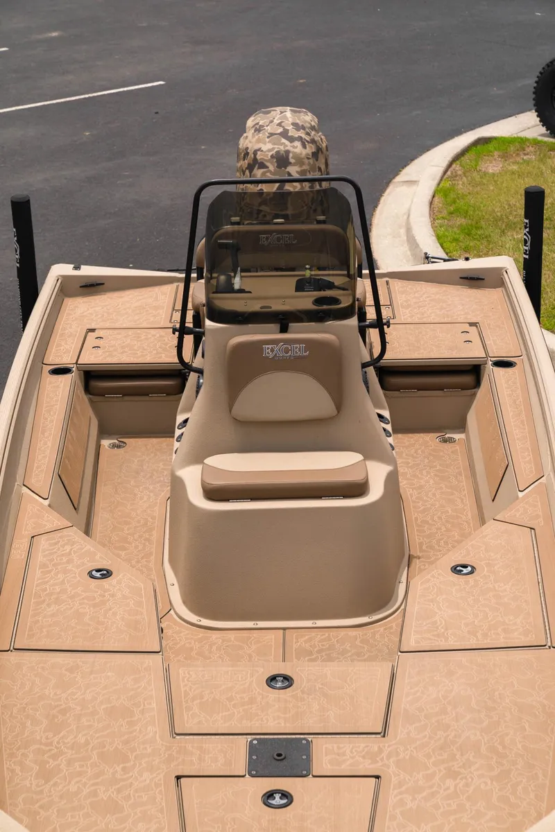 Slide: The Image of Excel Bay Pro 203 Elite 2025 - 6