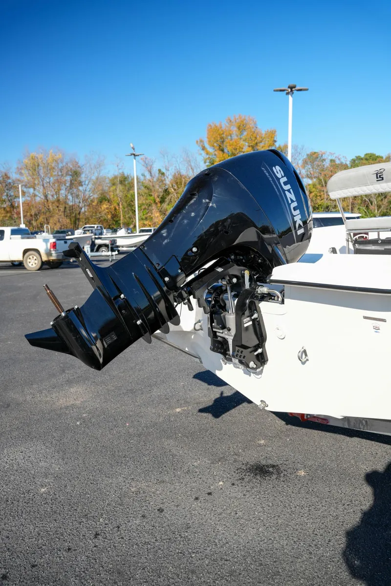 Slide: The Image of Carolina EV 180 SEA SKIFF 2025 - 14