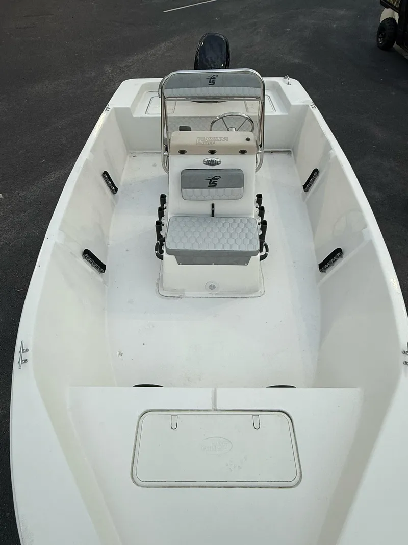 Slide: The Image of Carolina EV 180 SEA SKIFF 2025 - 23