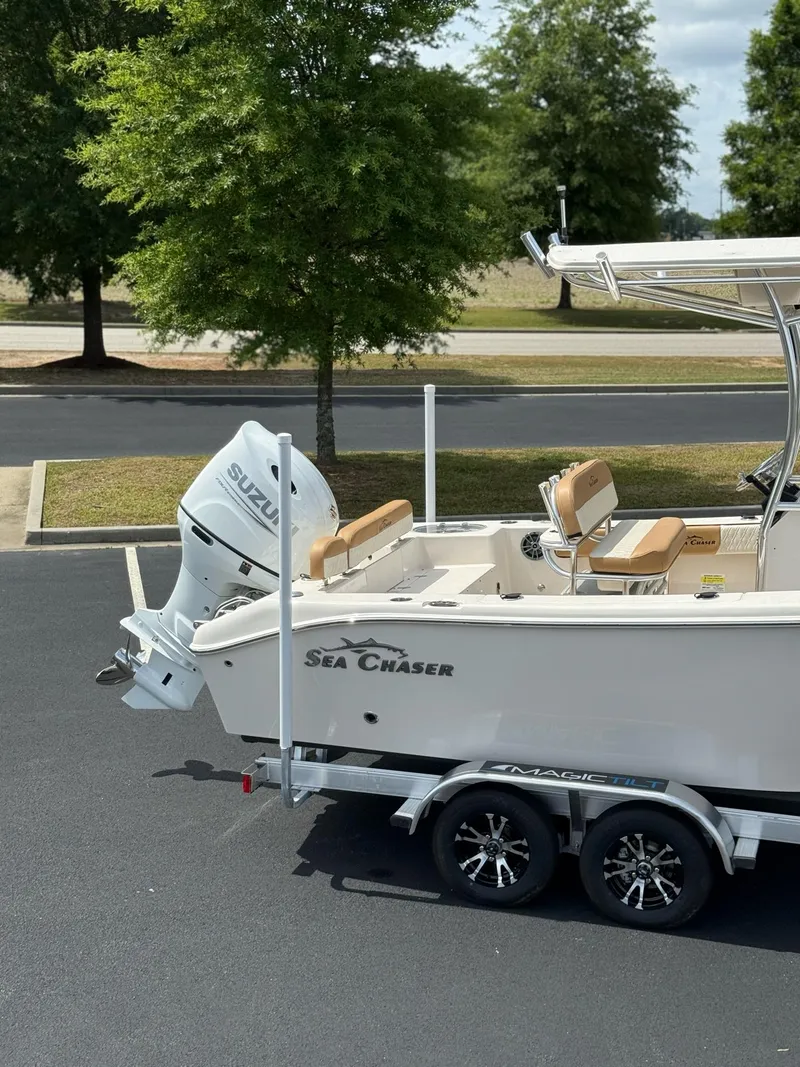 Slide: The Image of Sea Chaser 20 HFC 2025 - 11