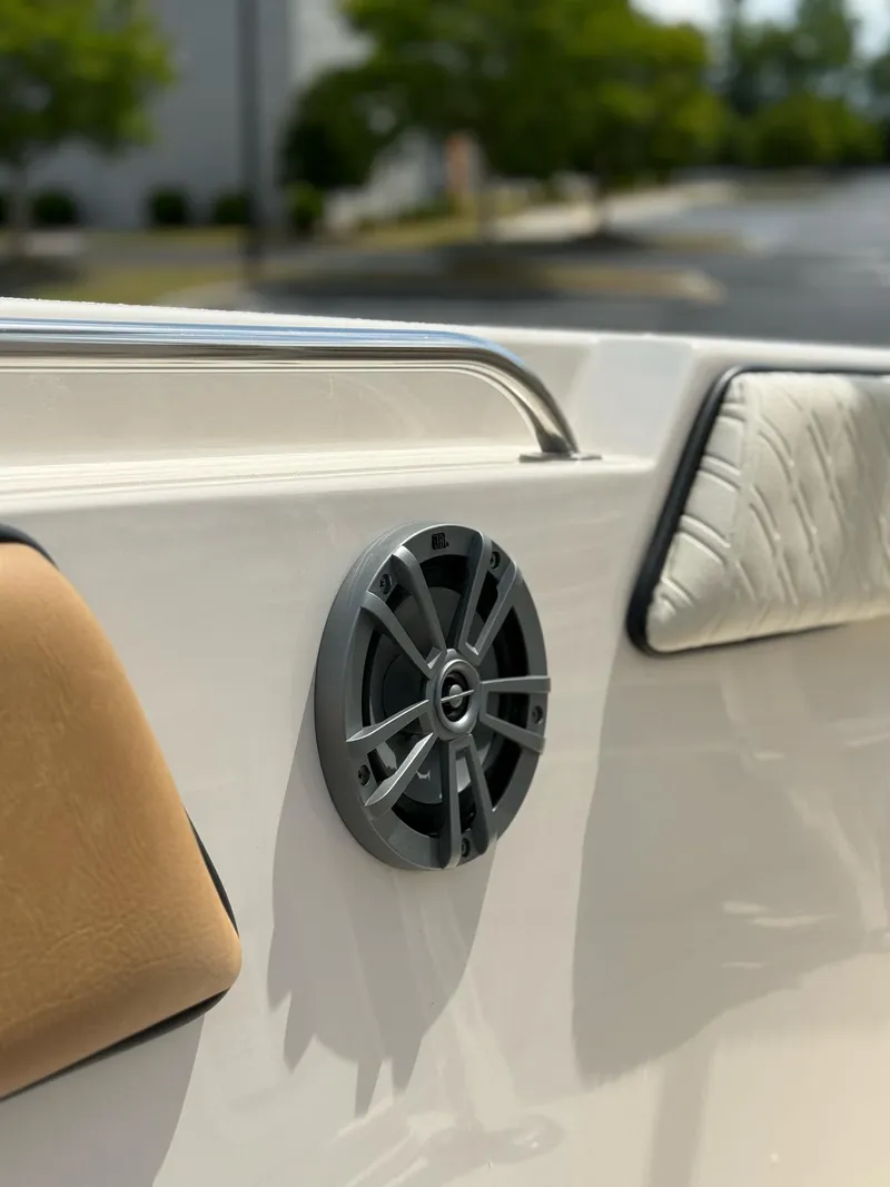 Slide: The Image of Sea Chaser 20 HFC 2025 - 22