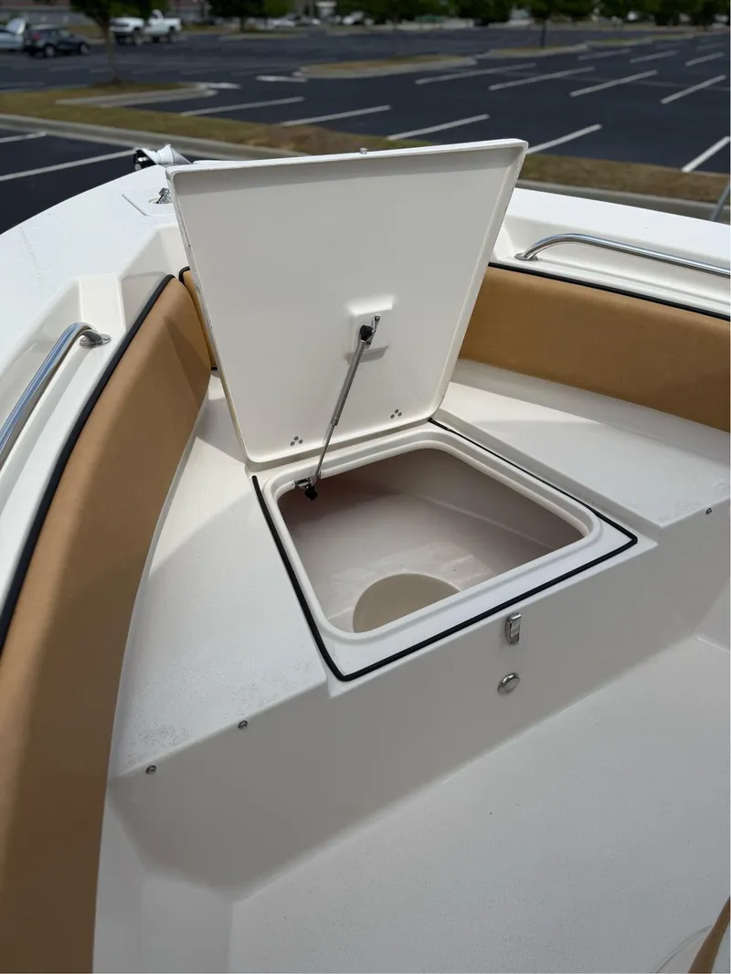 Slide: The Image of Sea Chaser 20 HFC 2025 - 24