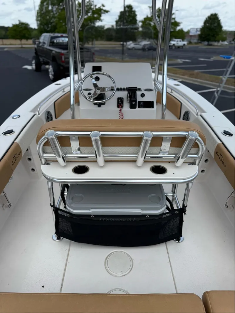 Slide: The Image of Sea Chaser 20 HFC 2025 - 29