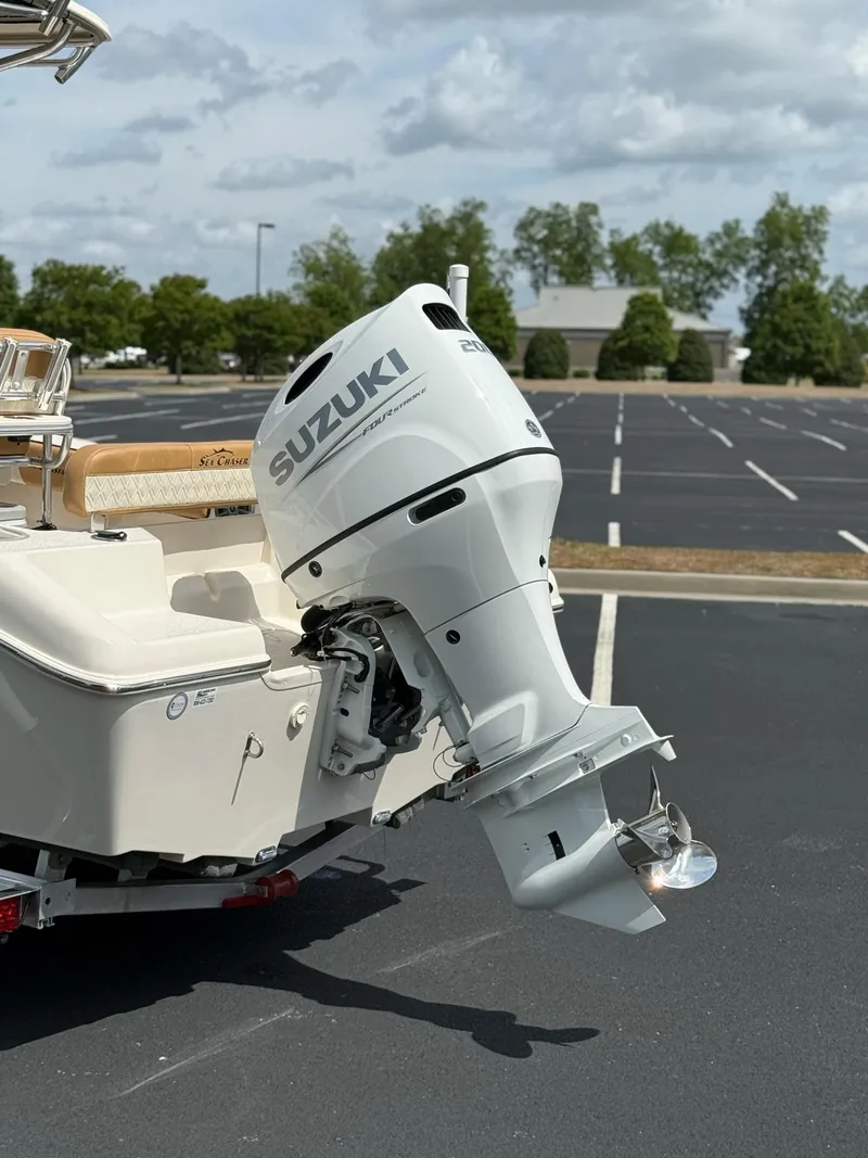 Slide: The Image of Sea Chaser 20 HFC 2025 - 6