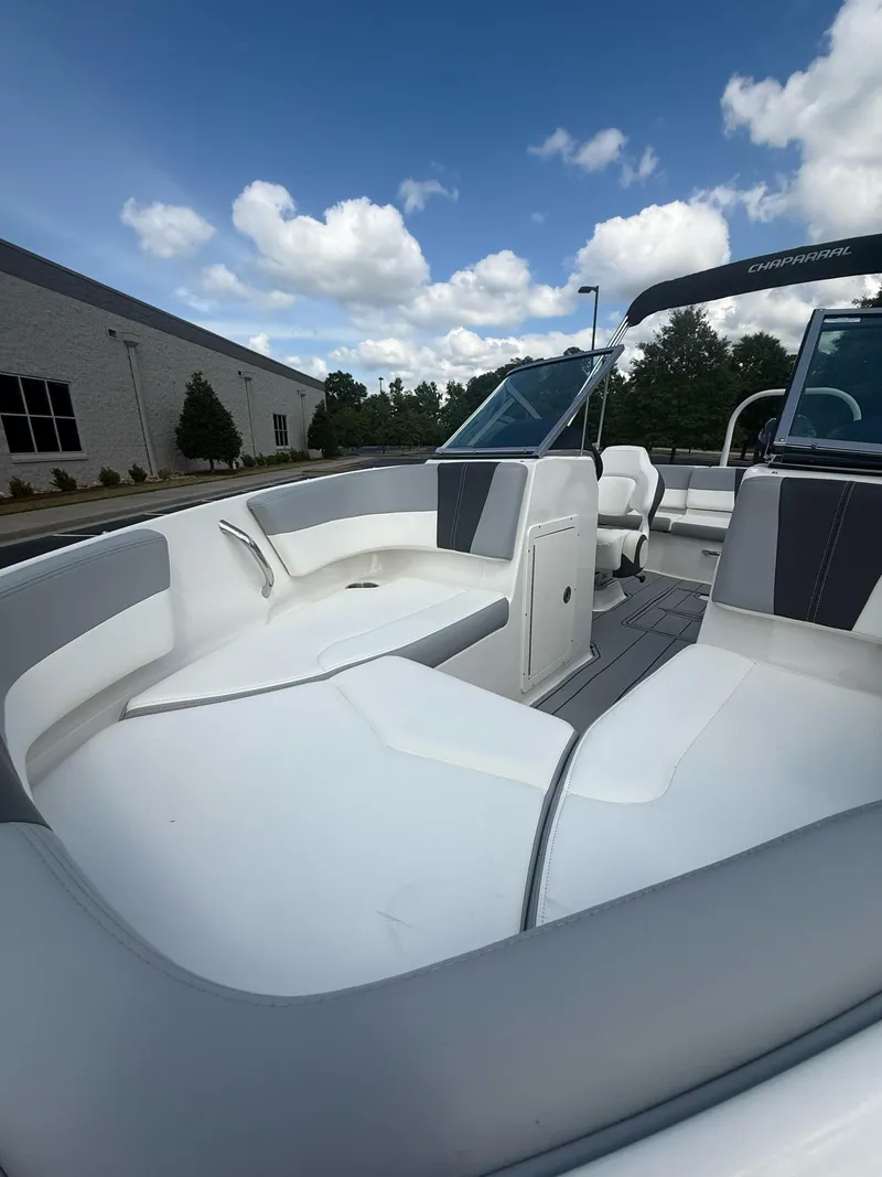 Slide: The Image of Chaparral 19 SSi OB 2024 - 12