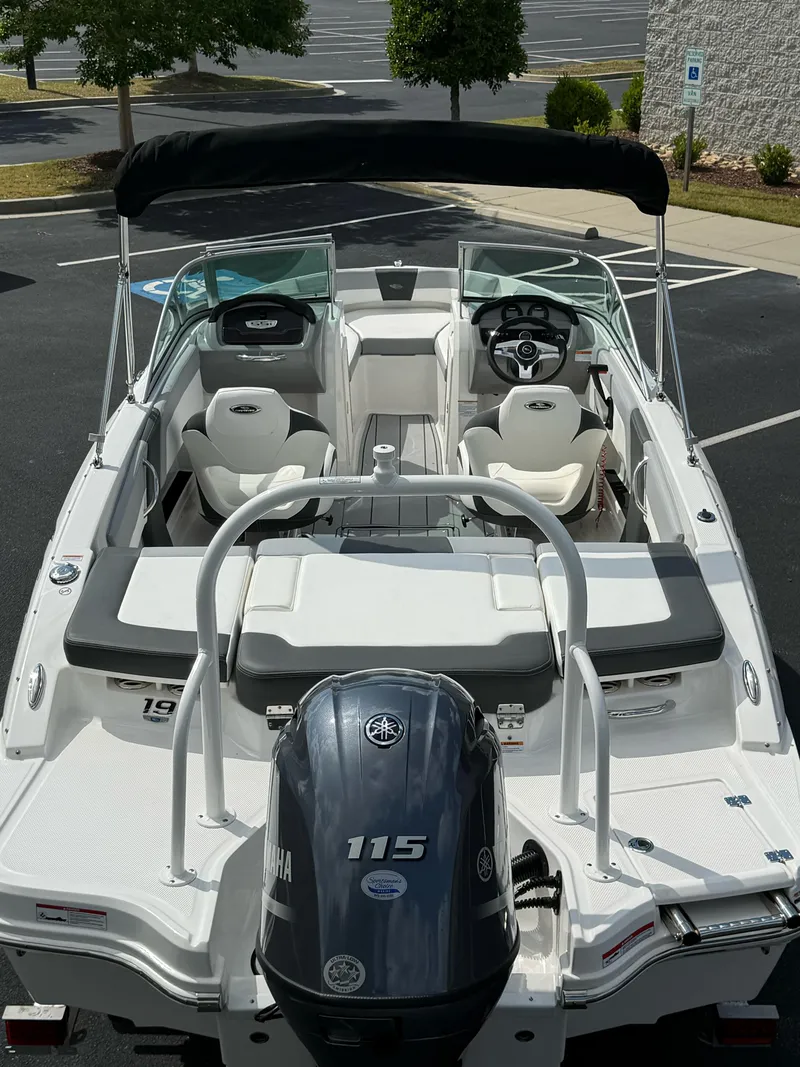 Slide: The Image of Chaparral 19 SSi OB 2024 - 14