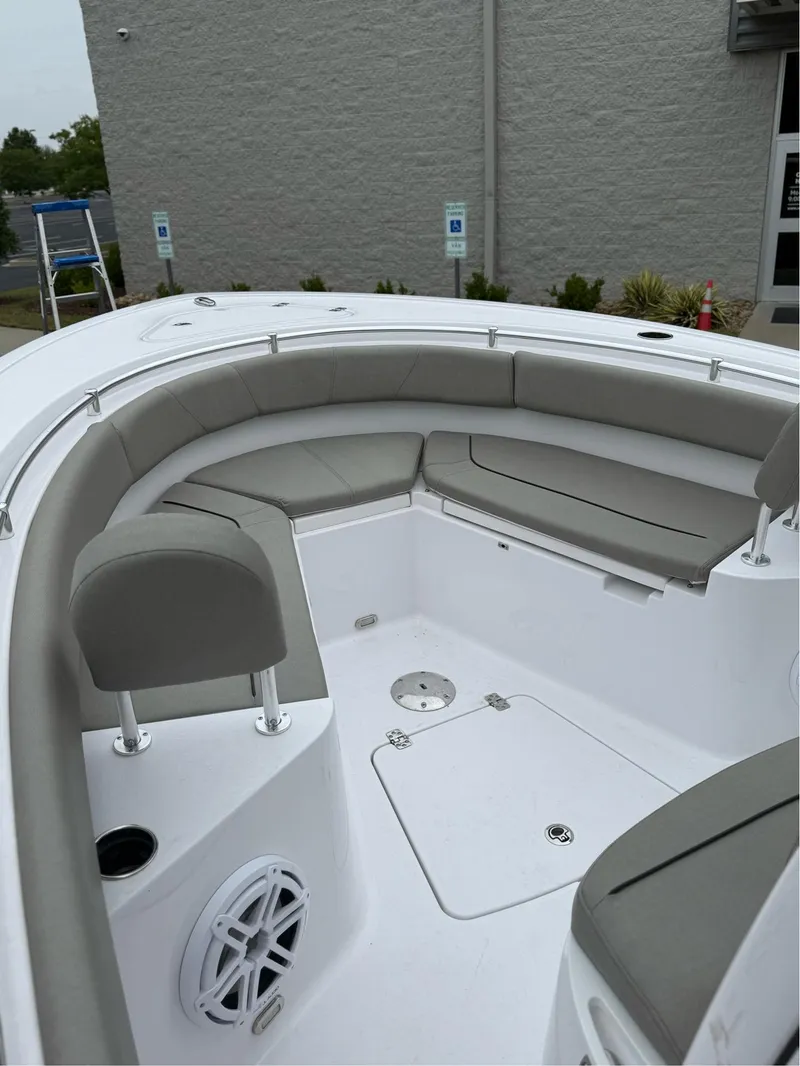 Slide: The Image of Sportsman Heritage 231 Center Console 2024 - 17