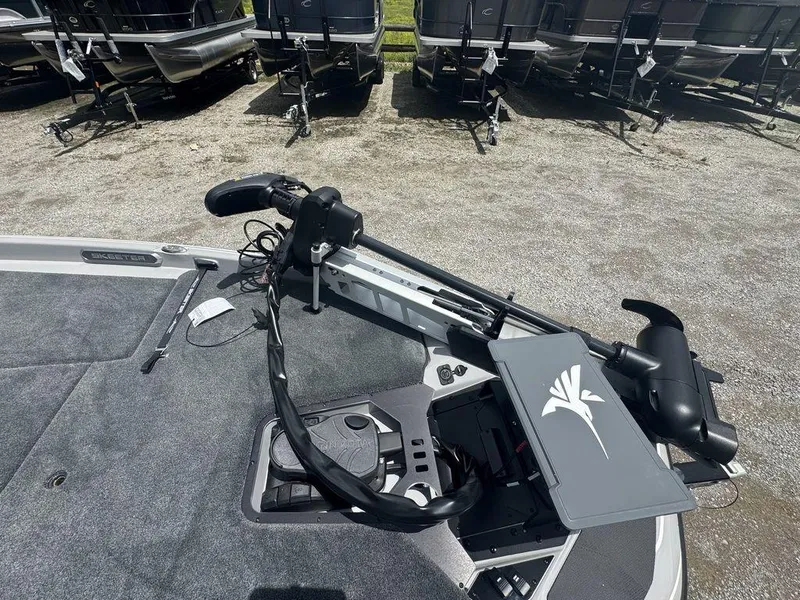 Slide: The Image of 2025 Skeeter FXR20L boat deck with advanced trolling motor and control panel. - 6
