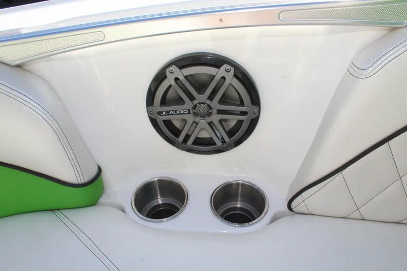 Slide: The Image of MasterCraft X2 2013 - 14