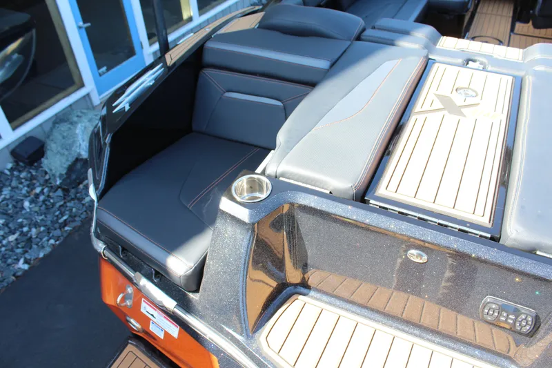 Slide: The Image of MasterCraft XStar S 2023 - 11