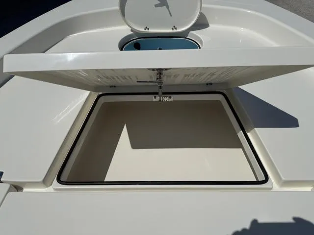 Slide: The Image of Pathfinder 2600 HPS 2025 - 32