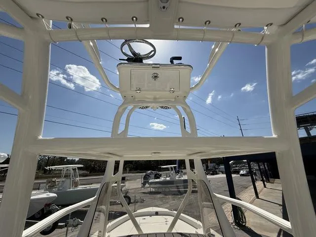 Slide: The Image of Pathfinder 2400 Open 2025 - 23