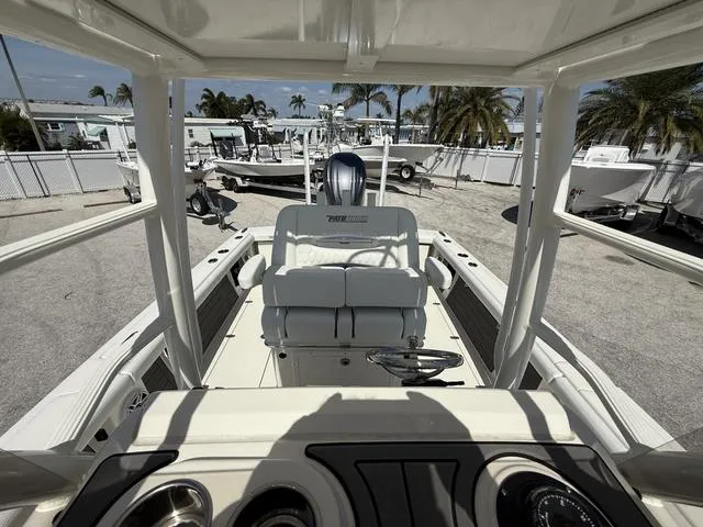 Slide: The Image of Pathfinder 2400 Open 2025 - 31