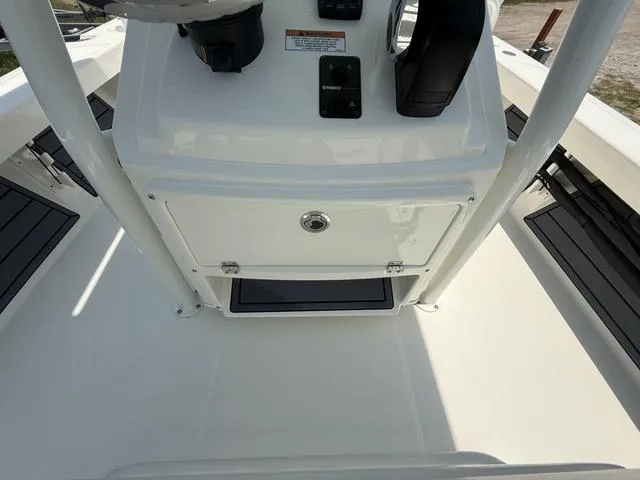 Slide: The Image of Pathfinder 2200 TRS 2025 - 28