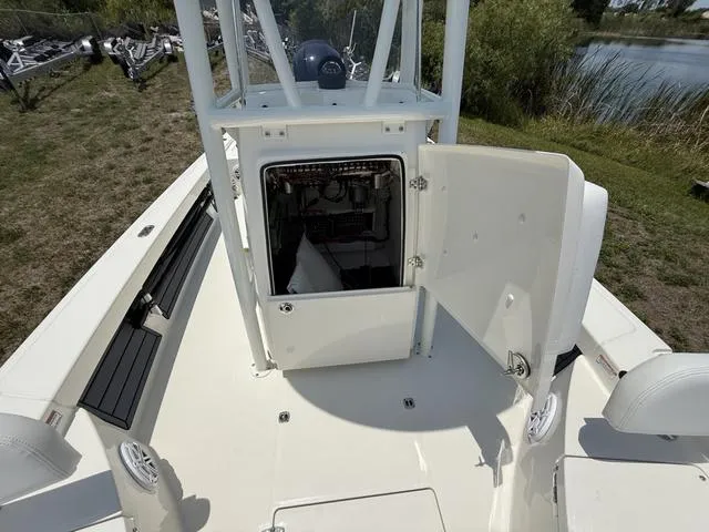 Slide: The Image of Pathfinder 2200 TRS 2025 - 36