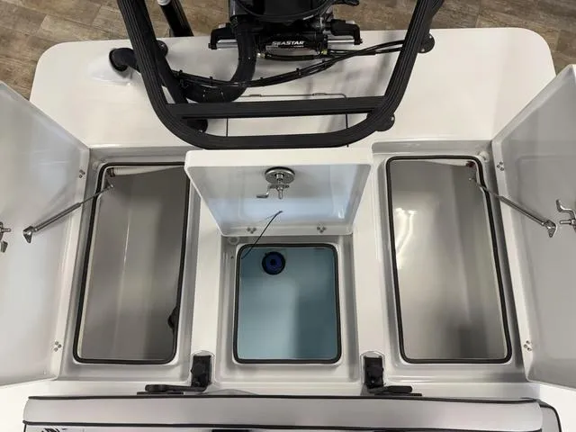 Slide: The Image of Maverick 18 HPX-V 2025 - 20