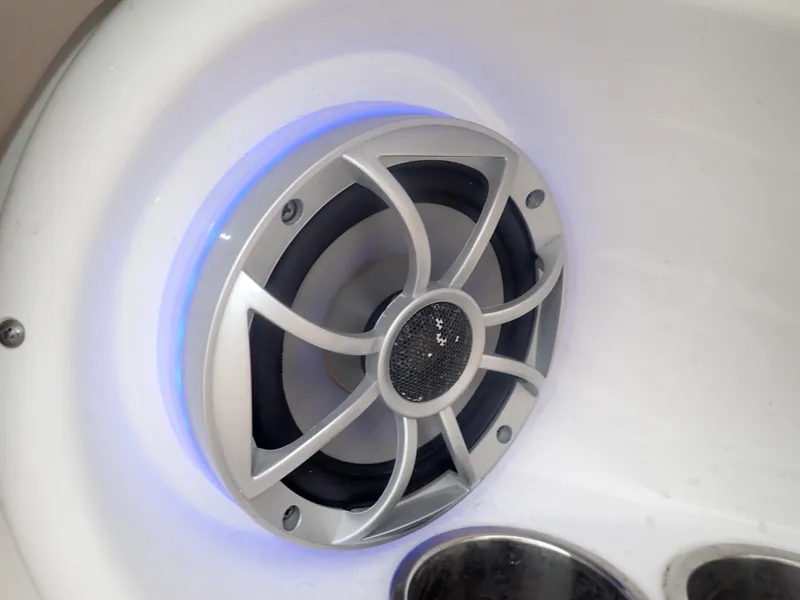 Slide: The Image of Speaker with blue LED light on 2016 Hurricane SunDeck 2690 OB boat. - 31