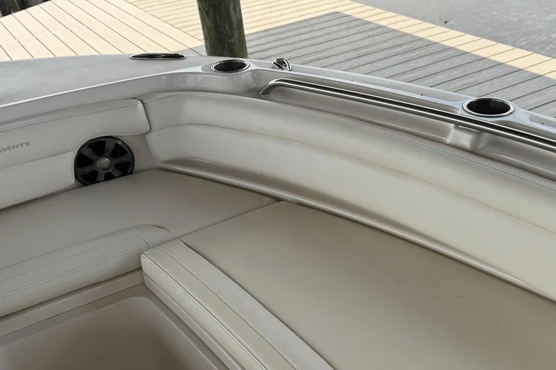 Slide: The Image of Grady-White Freedom 235 2019 - 10