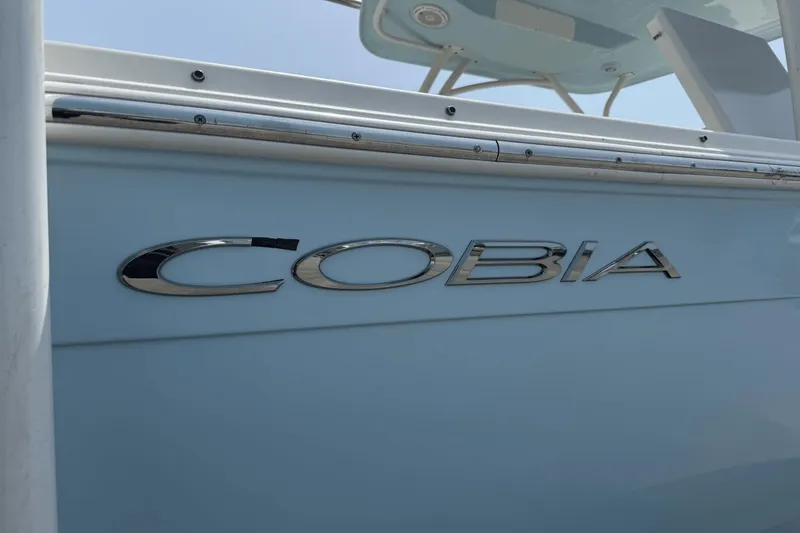 Slide: The Image of Cobia 280 Dual Console 2018 - 1