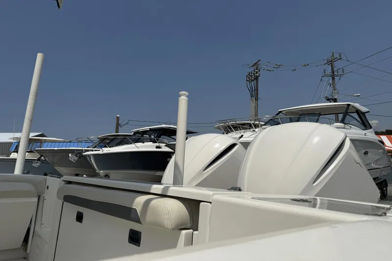 Slide: The Image of Cobia 280 Dual Console 2018 - 13