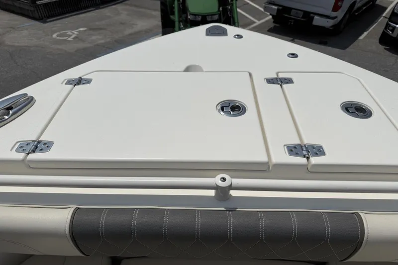 Slide: The Image of Cobia 280 Dual Console 2018 - 38