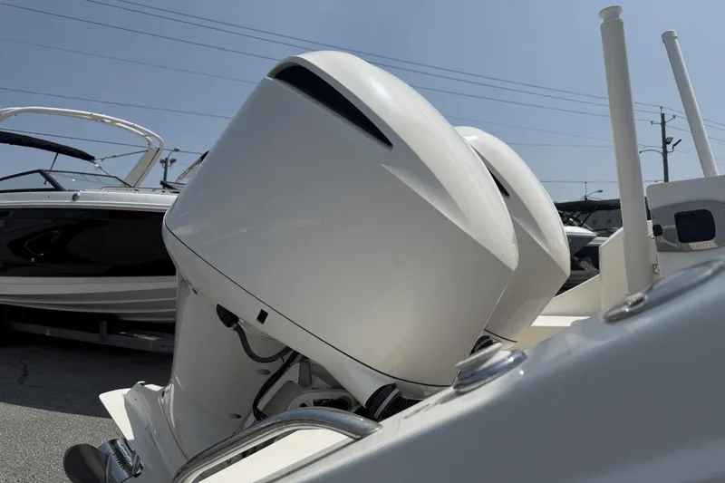Slide: The Image of Cobia 280 Dual Console 2018 - 5