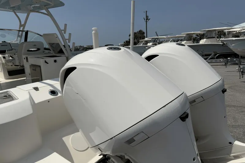 Slide: The Image of Cobia 280 Dual Console 2018 - 8